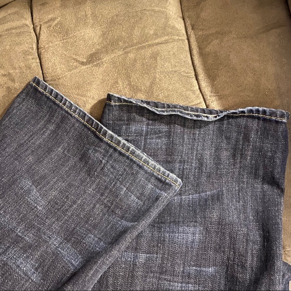 Maurices Ashlyn Bootcut Faded Distressed Jeans - Picture 5 of 5